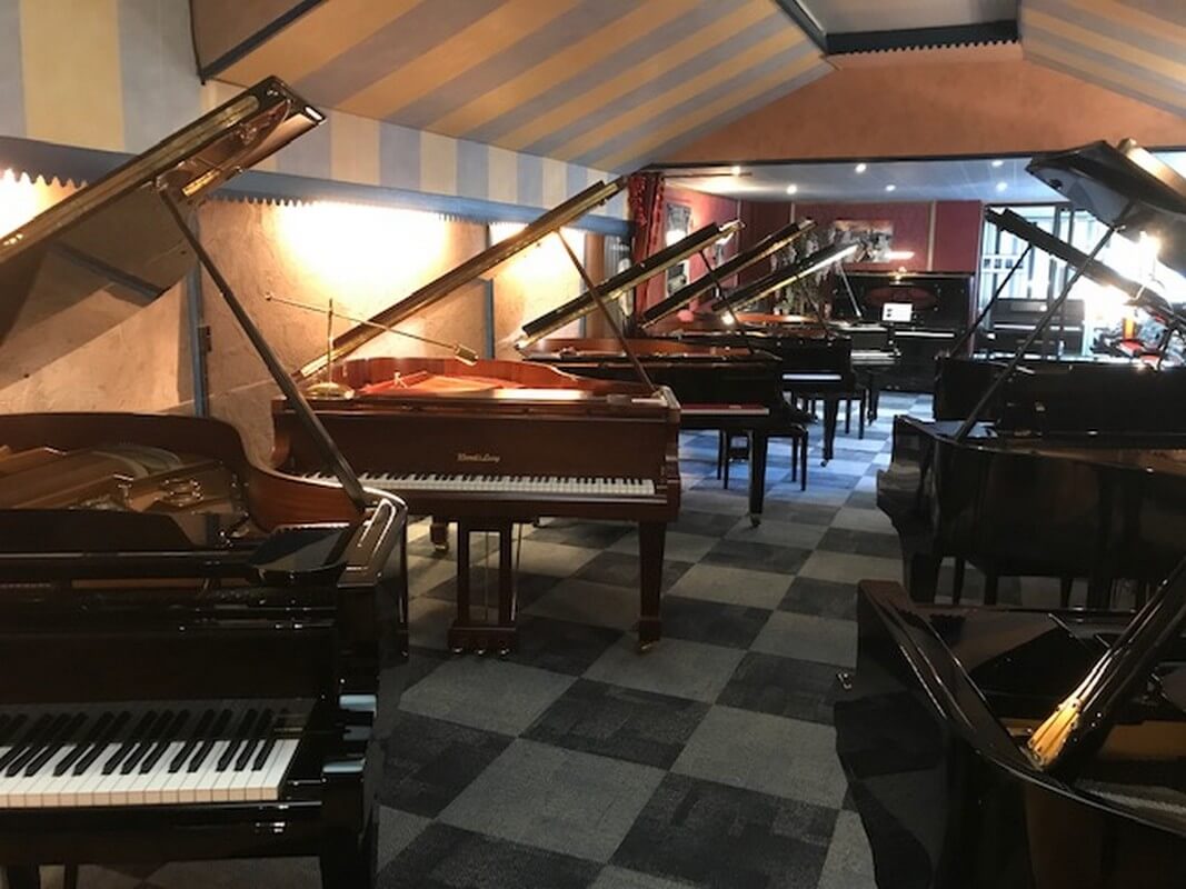 Vente de pianos d'occasion : droit, numérique, queue